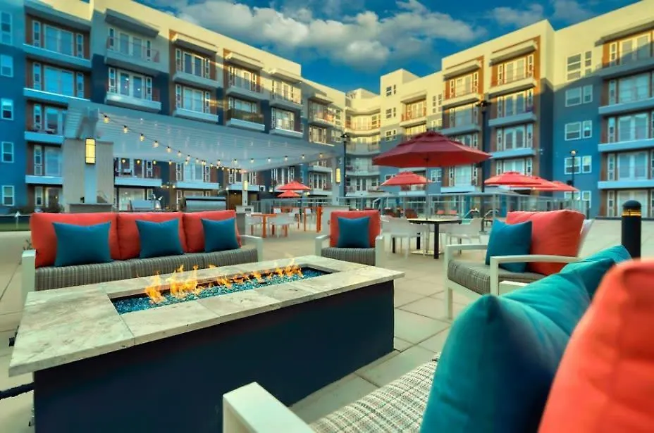 Cozysuites Phx Roro Gym, Pool, Pets, Parking #1 피닉스 아파트