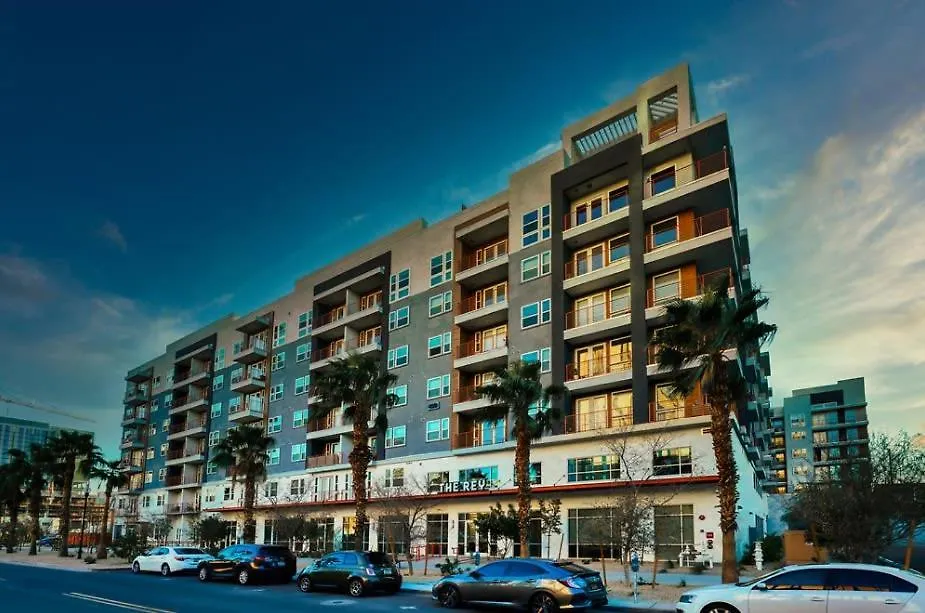 Cozysuites Phx Roro Gym, Pool, Pets, Parking #1 피닉스